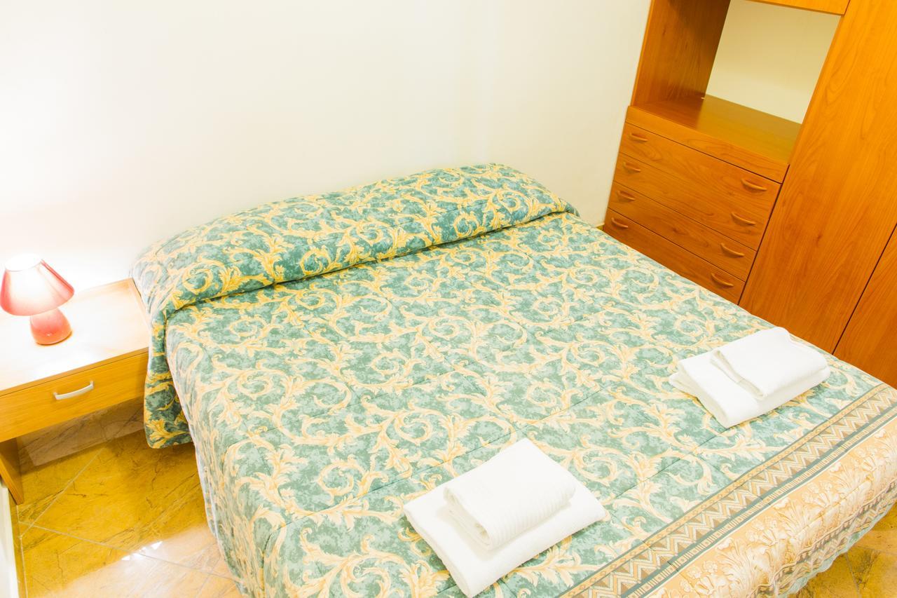 Gaia - Low Cost Studio เชฟาลู ภายนอก รูปภาพ